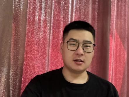 华为手环6开箱:送老丈人的首选,但有几个缺点忍不住吐槽! #新知挑战赛