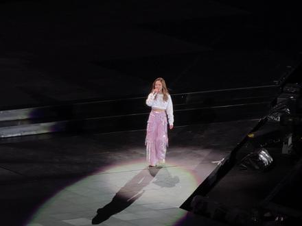 2026.1.3
点歌:情人~后会无期~瞬间~我的秘密
安可:两个你
#邓紫棋 #邓紫棋广州演唱会 #邓紫棋演唱会