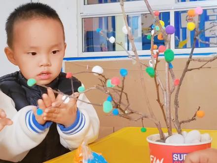 #幼儿园手工制作教程 枯木逢春,冬日里的一抹色彩#幼儿园 #幼儿创意美术 #手工diy #粘土手工