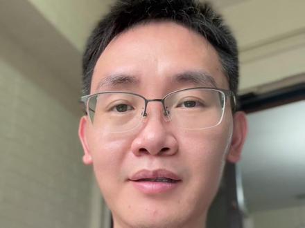 新人做抖音,这些功能设置对了吗? 关掉这几个功能,熟人就刷不到你了#新人如何做抖音 #抖音设置 #抖音隐私设置 #经验分享 #老张聊自媒体