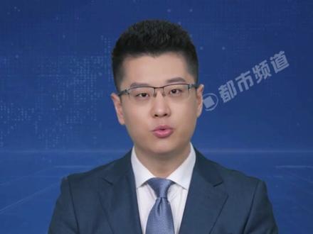 郭德纲弟子杨鹤通直播发表不当言论,德云社发布处罚决定:解除教学主任职务,暂停联合演出队队长职务