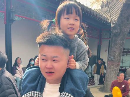 #亲情 真是年龄越大越渴望亲情的陪伴,这不带我妈来跟我三姨相聚了!我每次带孩子出远门都是我弟弟展现好舅舅的形象时刻@李江昆 😜