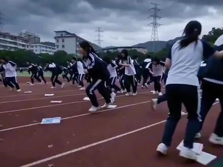 ai变身详细制作教程 #由小云雀seedance2.0制作 #小云雀AI #小云雀爆款马上成片 #小云雀seedance #芯有云雀创作飞跃