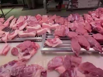 卖肉小哥打开卖肉新方式,眼镜哥:你看人真准