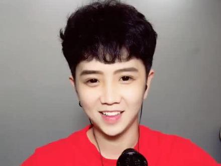 不说了,我先去医院了,脖子已经抖歪了😫