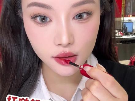斥巨资盲买阿玛尼新品唇釉,第一支赢麻了!#全新阿玛尼红管水唇釉 #阿玛尼水胖丁 #阿玛尼04半酵柚红