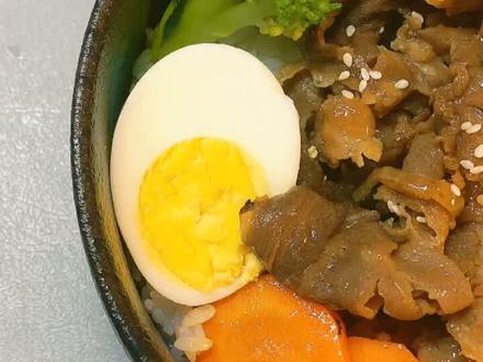 吉野家牛肉盖饭,喜欢的点个关注吧