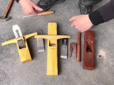 #木工刨#木工工具#手工刨#木匠工具制作 #木工diy #木工坊 黄檀刨,红木刨刨刀的安装调试。
