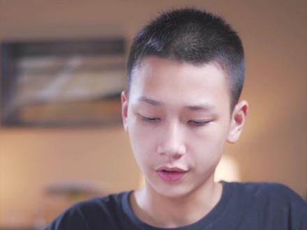 书本被水打湿变皱?不要直接吹干,这个办法也许有用!#科学实验 #萌知计划#书本 #寒假充电计划
