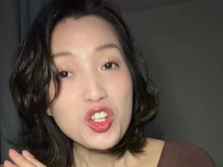 贾玲是上桌了,不是消失了#贾玲 #认知 #思维