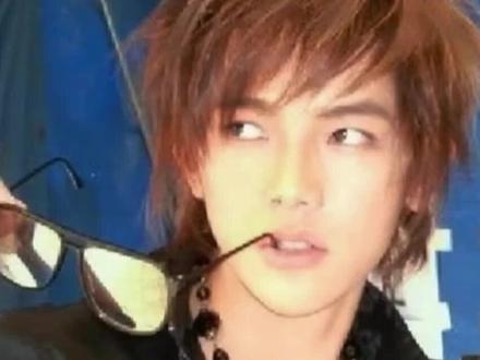 好长…属于是找素材痛苦剪辑痛苦看视频的也苦(*꒦ິ⌓꒦ີ)#纶东 #东纶 #cp