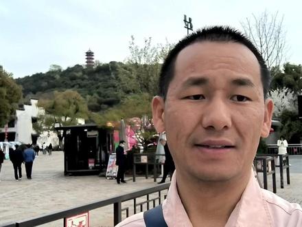 无锡惠山古镇,上午九点游客就已经很多了 #无锡 #vlog旅游 #古镇 #街子古镇 #古街 #导游