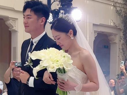 帅气舅舅结婚了,舅妈很美#中国乒乓球总教练#李隼女儿