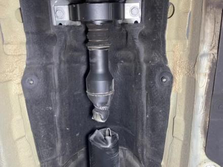 宝马B48断轴了,传动轴竟然是空心的?#星巢玩车人 #汽车维修