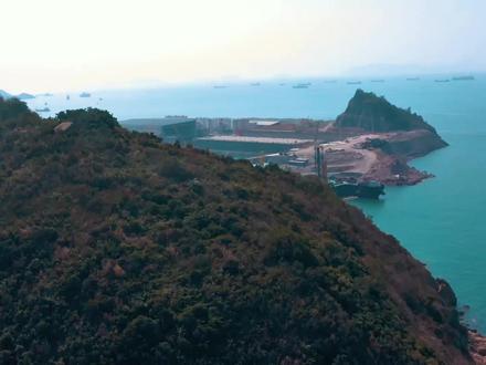 大国工匠炼成记:走出大山,见大海,建中国!
锁旭宏:大山里走出来的大国工匠,用北斗系统缔造海底隧道毫米级对接世界纪录!
#时代青年风采 #深中通道 #大国工匠 #广东卫视青春的奔赴