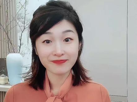 腰比纸牌瘦?科学的减重方法需知道 #科学减脂 #健康减脂不反弹 #中式减肥小技巧 #科学健康减脂 #减肥养生 孟子义腰比名牌细?这些减重的误区不要踩,科学的方法要知晓
