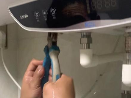 热水器加热不如原来快?#热水器清洗 #唐山 #家电清洗 热水器加热慢,费电,热水不够用