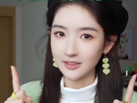 王玉雯 这把冲刘亦菲来的 恭喜王玉雯提车新款智界R7!
原来也是“追星成功”的后续——喜提偶像同款座驾!
#鸿蒙智行#智界#智界R7#王玉雯#刘亦菲#追星