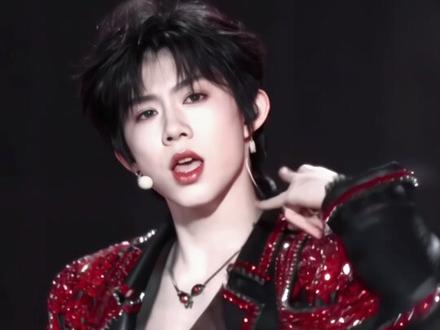 哥哥,你好看成这样#陈奕恒
ib:小猫煎雪
音频:丞磊 王楚然
#成何体统 #成何体统爱豆是什么豆