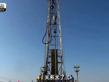 【抖音独家】霍尔木兹封锁的那些天,阿联酋的油为什么没断呢? 其硬支撑是中国造的一条管道。#燃起来了大国重器 #掘金计划2026 #零距离看懂财经 #阿联酋 #石油