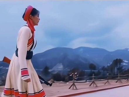 电影《芳华》片段:草原女民兵
#我要上热门 #舞蹈 #影视剪辑