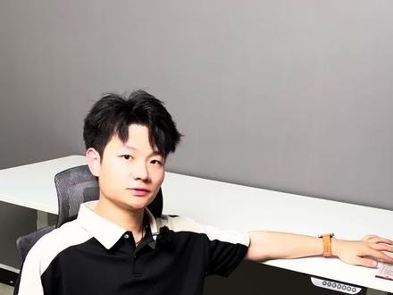 这样的升降桌+人体工学椅的搭配,你认为怎么样?##乐歌E5N #乐歌升降桌 #升降桌 #人体工学椅