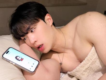 让豆包哄我睡觉 她怎么能这么对我?#豆包ai #bigbang #韩国人 #韩国欧巴