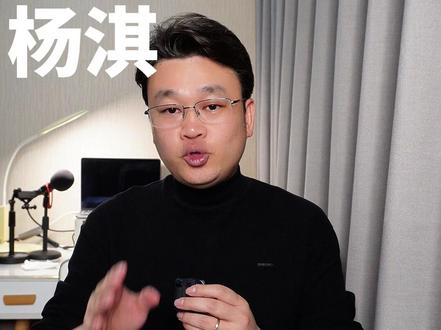 张雪机车夺冠 估值站上10亿 一个成立不到两年的国产摩托,在世界顶级赛场WSBK葡萄牙站双回合碾压式夺冠,干翻欧美日几十年垄断,赛后直接官宣估值站上10.9亿#张雪 #机车