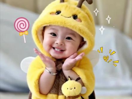 宝宝们喜欢的手指操《点豆豆》来咯~0-12个月是宝宝大脑、语言、动作发育的黄金时期,拒绝哑巴式带娃,每天和宝宝互动2-3次,可以有效促进宝宝语言发育、开发左右脑,快来和宝宝互动起来吧~#简单易学儿童手势舞蹈 #幼儿儿歌启蒙 #幼儿手势舞蹈 #点豆豆 #上热门 @DOU+小助手 @抖音小助手