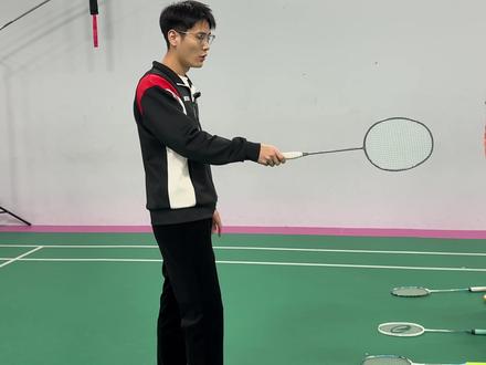 颠球不是玩!是练球感+控拍的核心,每天100次,球感翻倍💪 #羽毛球教学 #羽毛球 #密云#密云羽毛球#密云旭日星空