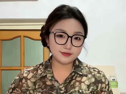 带上你的好姐妹一起学下吧~#茶茉摇 #女儿心如水 #古风摇#抖音热门舞蹈计划 #一学就会系列