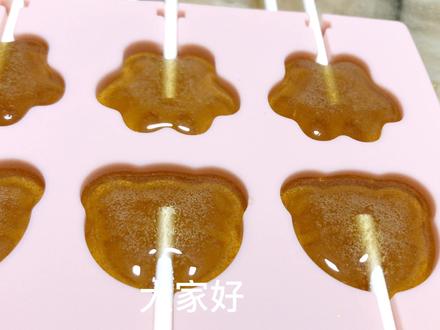 美味的水果棒棒糖,自己做果味浓郁,零添加,安全健康哄娃神器!