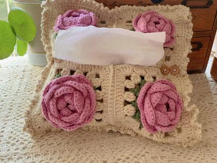 #创作灵感 玫瑰花抽纸盒教程三#钩针编织 #手工毛线花朵 #手工diy #钩针编织教程 @抖音小助手