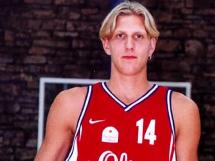 岁月是一把杀猪刀,谁都躲不过?#东契奇 #岁月是把杀猪刀