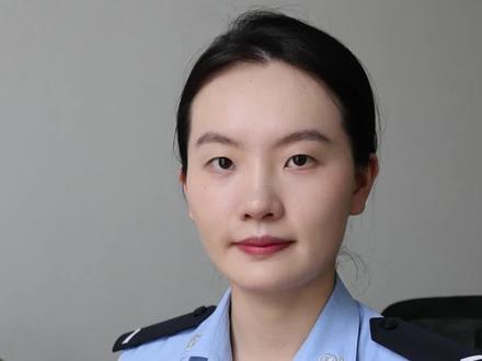 关于警察的肩章与警号,你想知道的都在这里#警察 #警号 #平安怡夏