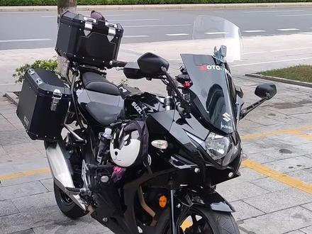关于GSX250R仿赛改GT旅跑车型的视频,有兴趣的可以看看,#铃木gsx250r