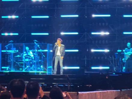 #演唱会 #羽泉组合 #陈羽凡 #曼谷演唱会 #胡海泉 陈羽凡曼谷演唱会