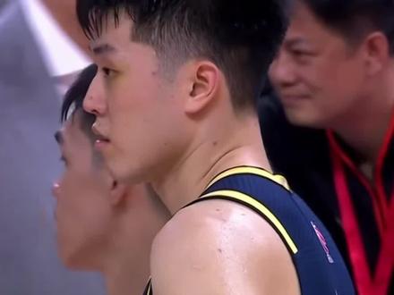 庞峥麟对广东砍下20分打破质疑,赛后向杜导鞠躬这一幕太圈粉了!#庞峥麟