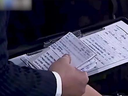 #非你莫属 炒股天才少年得志步入职场路坎坷异常