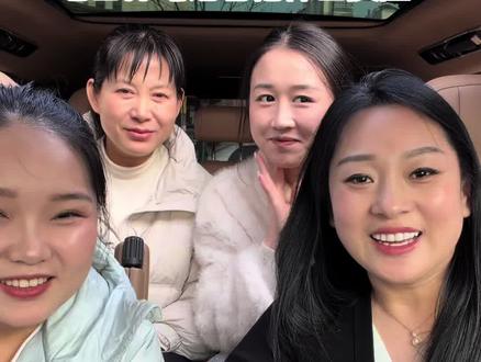 挑战用夹子音给老公打电话看看什么反应#挑战给老公打电话 #夫妻日常 #开心一刻搞笑 #原创视频 #生活中的小乐趣