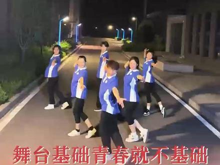 咱们校园人有自己的春晚!#校园人的春节联欢会 #校园 #高中 #青春 #学生时代