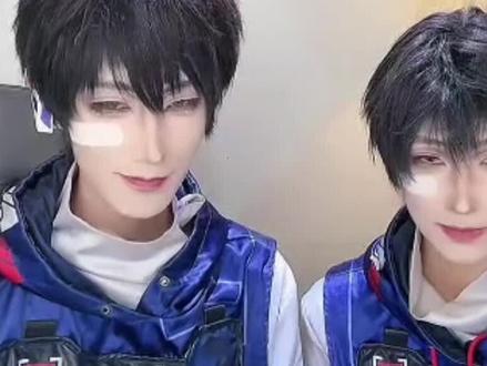 鸡公煲鸡公煲鸡公殴的喂~~~~ 叽里咕噜唱啥呢
#秋久@秋久大王
#义点点 @义点点大王