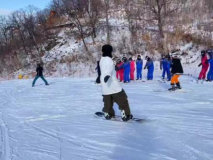 更多详细专业课程看我主页!#单板教学 #单板平花 #单板滑雪 #raku #spread #tolasmik #taotech #qleo #chillwhit