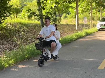 飞鸽国民老品牌电动车#电动车#折叠款电动车#飞鸽