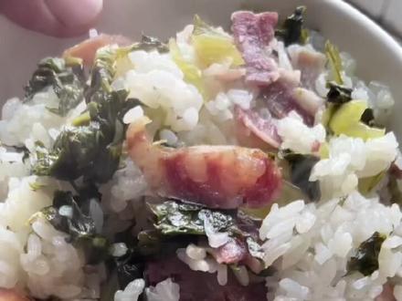 叶子也不浪费,拿来做菜饭,清香美味 #宅家抖出好食光 #春日美食大赏 #跟着抖音学做菜 #乡村味道