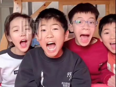 #河北墨麒麟 #万能青年旅店 上学迟到了!