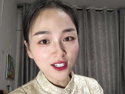 无人扶我青云志,我自踏雪至山巅,倘若命中无此运,孤身亦可登昆仑。苦厄难夺凌云志,不死终有出头日,他朝若有翻身时,生吃黄连也叫甜!#诗词#国学文化 #励志#正能量#口播