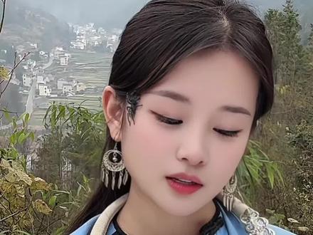 不敢和你耍朋友,怕你喝不了拦门酒
#撒西不理哒呐 #苗疆少女 #湘西