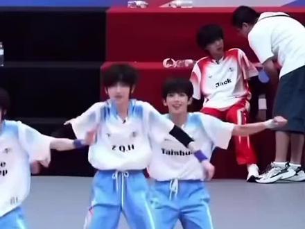 就这样卡上了!!!#陈浚铭 #左奇函