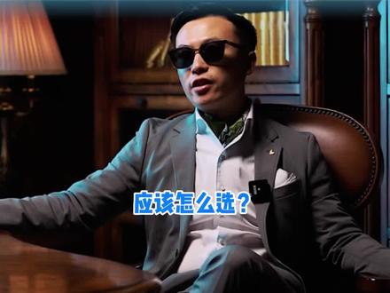 同价位选大众途锐还是奔驰GLC?#大众途锐 #奔驰GLC #汽车知识